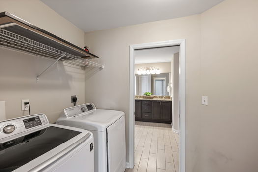 44-web-or-mls-3806 Southern Ave (44 of 63)