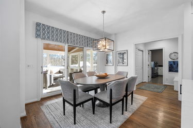 44-web-or-mls-7097 Shawnee Hills Dr (44 of 81)