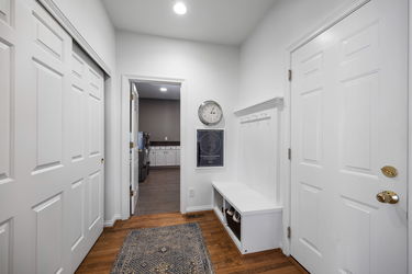 46-web-or-mls-7097 Shawnee Hills Dr (46 of 81)