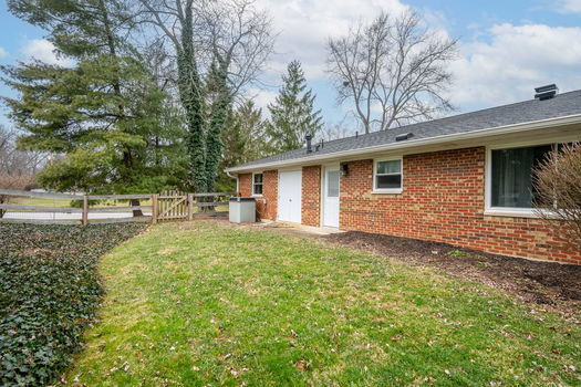 5-web-or-mls-170 Lodewood Dr (5 of 50)