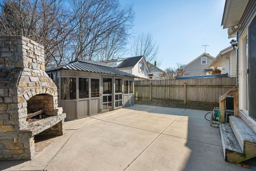 5-web-or-mls-3806 Southern Ave (5 of 63)