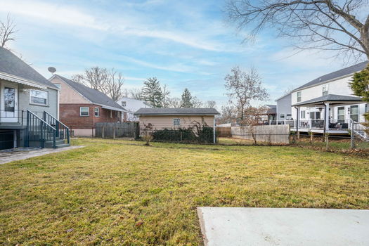 5-web-or-mls-6097 W Fordham Pl (5 of 47)