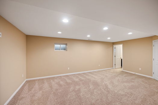 60-web-or-mls-3806 Southern Ave (60 of 63)