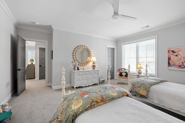 66-web-or-mls-2595 Perkins Ln (66 of 95)