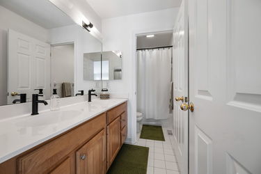 66-web-or-mls-7097 Shawnee Hills Dr (66 of 81)