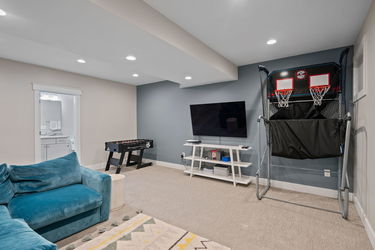 70-web-or-mls-3443 Ault View Ave (70 of 71)