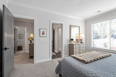 76-web-or-mls-2595 Perkins Ln (76 of 95)