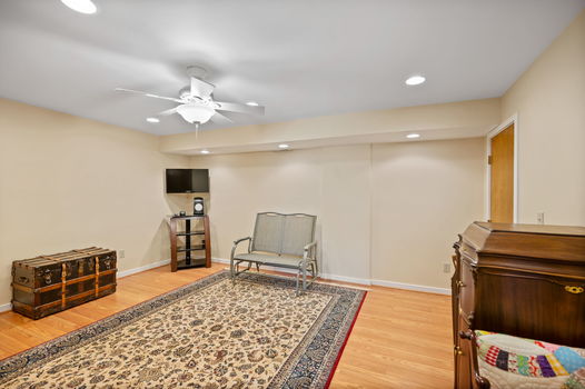 77-web-or-mls-33 Carpenters Ridge (77 of 106)