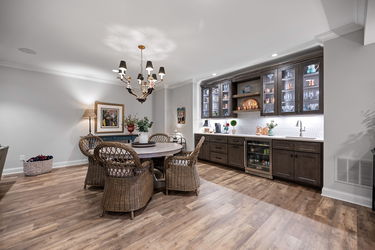 85-web-or-mls-2595 Perkins Ln (85 of 95)