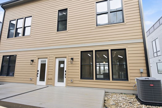 10-web-or-mls-100 W 13th St (10 of 27)