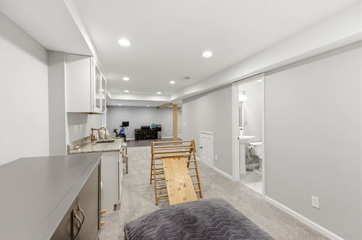 103-web-or-mls-9933 Hampstead Ct (103 of 106)