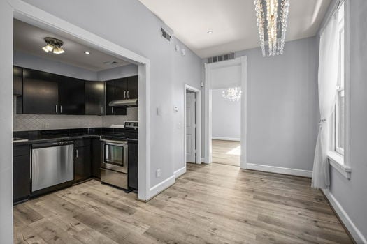 12-web-or-mls-551 E 13th St (12 of 41)