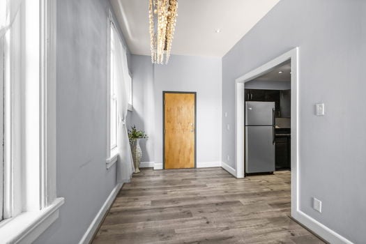 14-web-or-mls-551 E 13th St (14 of 41)