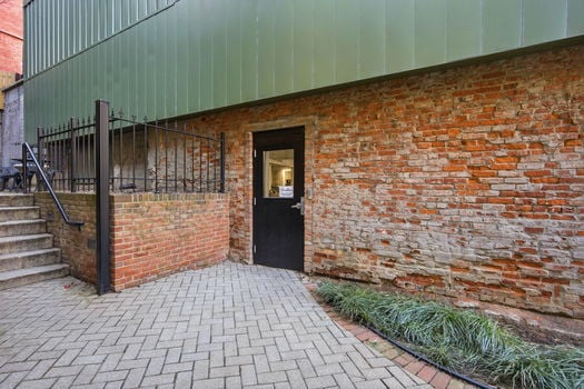 15-web-or-mls-411 Plum St Unit 302 (15 of 62)