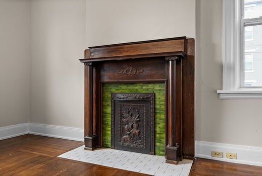 19-web-or-mls-3280 Jefferson Ave (19 of 33)