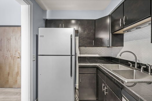 19-web-or-mls-551 E 13th St (19 of 41)