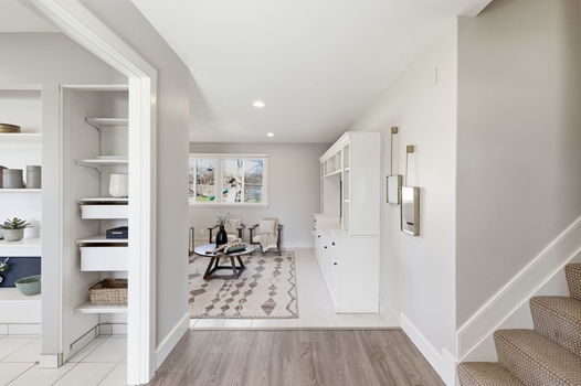 19-web-or-mls-9528 Croton Dr (19 of 30)