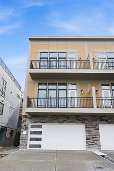 2-web-or-mls-100 W 13th St (2 of 27)