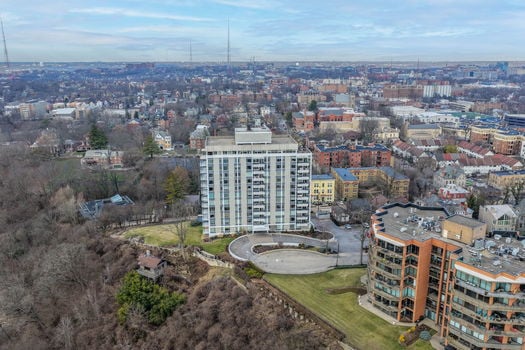 20-web-or-mls-2401 Ingleside Ave 4a (20 of 57)