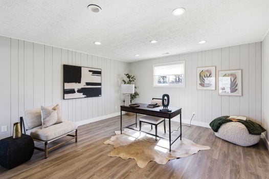 21-web-or-mls-9528 Croton Dr (21 of 30)