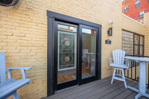 23-web-or-mls-411 Plum St Unit 302 (23 of 62)