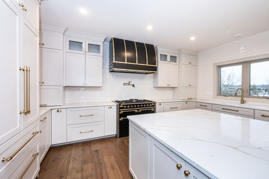 23-web-or-mls-9835 Orchard Trail-23