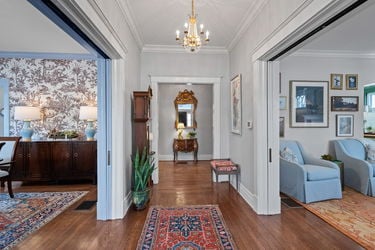 27-web-or-mls-2517 Observatory Ave (27 of 99)