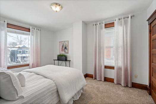 29-web-or-mls-3785 Drake Ave (29 of 42)