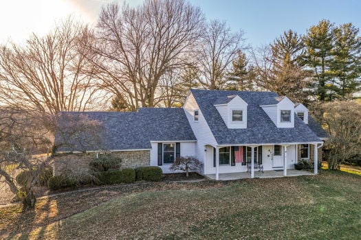 29-web-or-mls-6099 Millikin Rd (29 of 100)