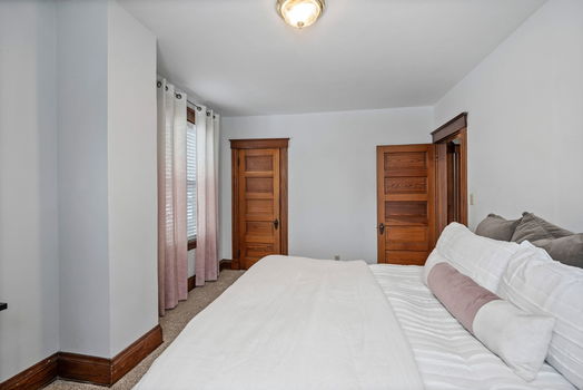 31-web-or-mls-3785 Drake Ave (31 of 42)