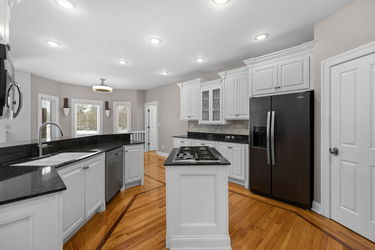 34-web-or-mls-6580 Oasis Dr (34 of 84)