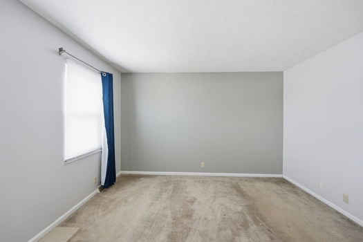 35-web-or-mls-34 Banberry Tr (35 of 36)