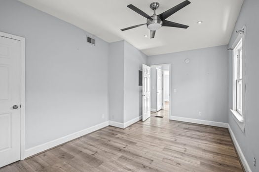 35-web-or-mls-551 E 13th St (35 of 41)