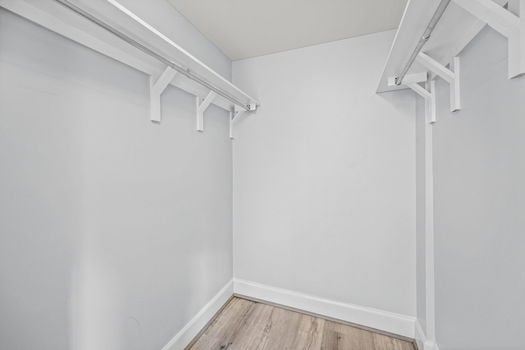 36-web-or-mls-551 E 13th St (36 of 41)