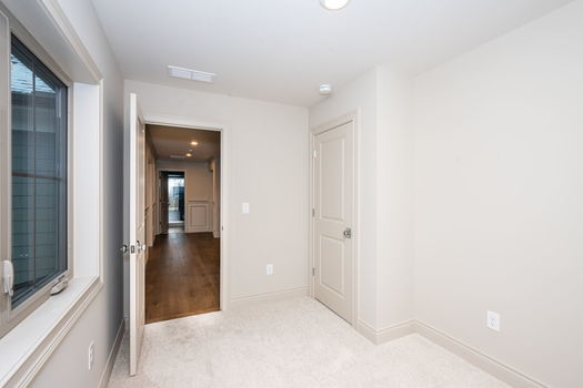 37-web-or-mls-9835 Orchard Trail-37