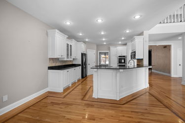 38-web-or-mls-6580 Oasis Dr (38 of 84)