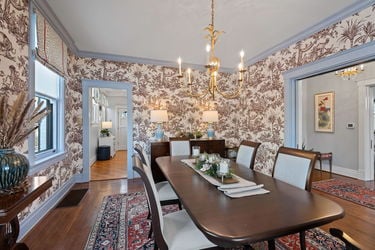 39-web-or-mls-2517 Observatory Ave (39 of 99)