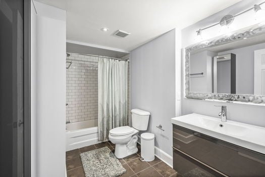 39-web-or-mls-551 E 13th St (39 of 41)