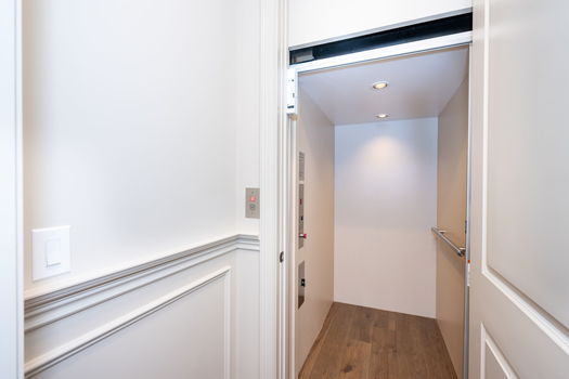 4-web-or-mls-9835 Orchard Trail-4