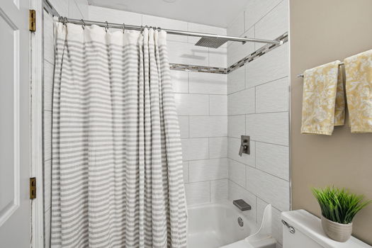 40-web-or-mls-416 Old Court St (40 of 50)