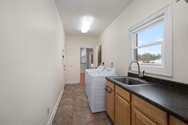 41-web-or-mls-6580 Oasis Dr (41 of 84)