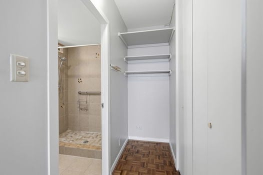 42-web-or-mls-2401 Ingleside Ave 4a (42 of 57)