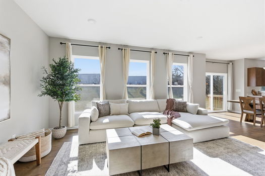 42-web-or-mls-4123 Burroughs Ct (42 of 70)