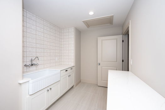 42-web-or-mls-9835 Orchard Trail-42