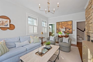 47-web-or-mls-2517 Observatory Ave (47 of 99)