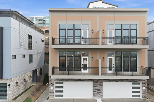 5-web-or-mls-100 W 13th St (5 of 27)