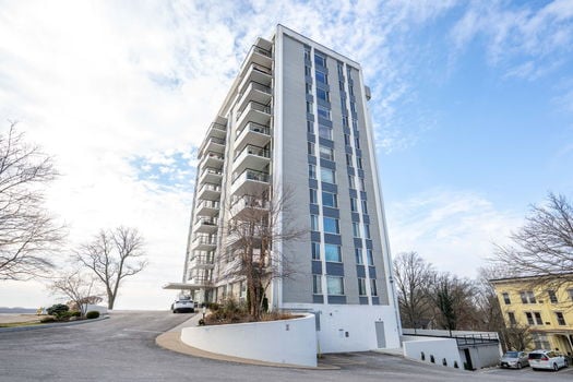 5-web-or-mls-2401 Ingleside Ave 4a (5 of 57)