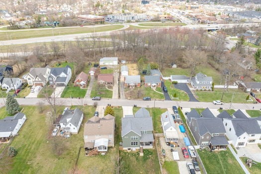 5-web-or-mls-4736 Alpine Ave (5 of 15)