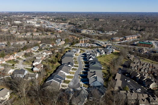 5-web-or-mls-Orchard Trail-8