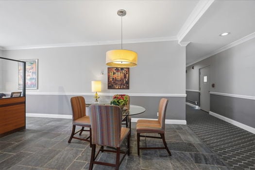 54-web-or-mls-2401 Ingleside Ave 4a (54 of 57)